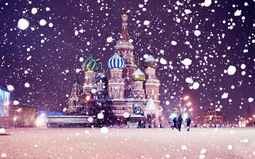Giáng sinh của người Nga, Ukraina lại vào tháng 1 - 1 cách để có thêm khách hàng vào mùa thấp điểm